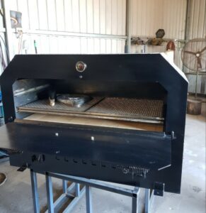 JAGRD Inside Cooking Chamber of Custom Black Beauty Stretched for 8 x 9.5inch Pizzas | JAGRD